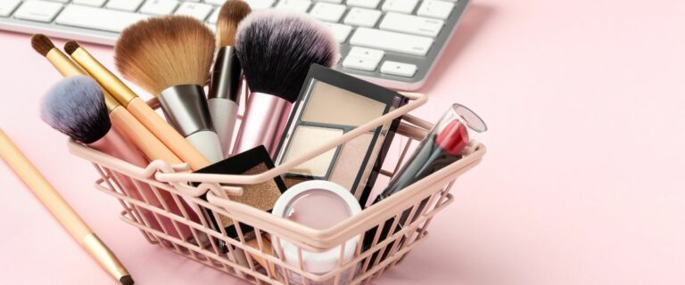 Sponsorizzare i prodotti di cosmesi con le live shopping beauty